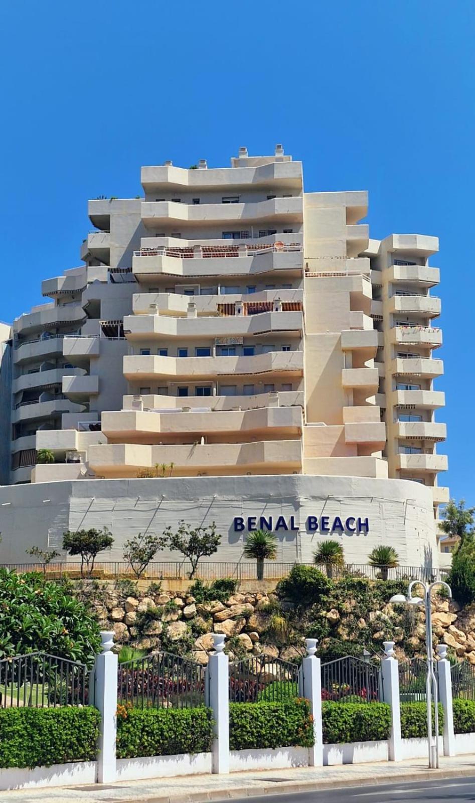 Apartamentos Magic Benalbeach By Benalnova Benalmadena Bagian luar foto