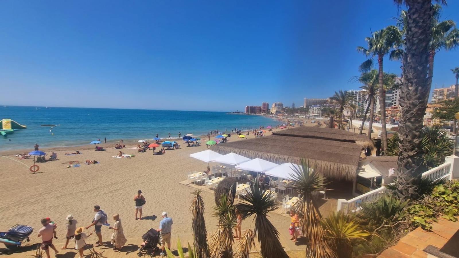 Apartamentos Magic Benalbeach By Benalnova Benalmadena Bagian luar foto