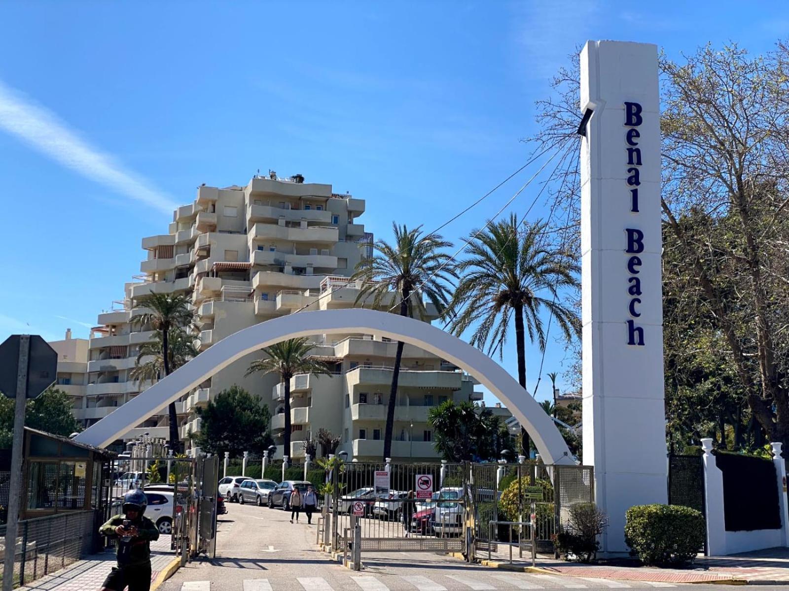 Apartamentos Magic Benalbeach By Benalnova Benalmadena Bagian luar foto