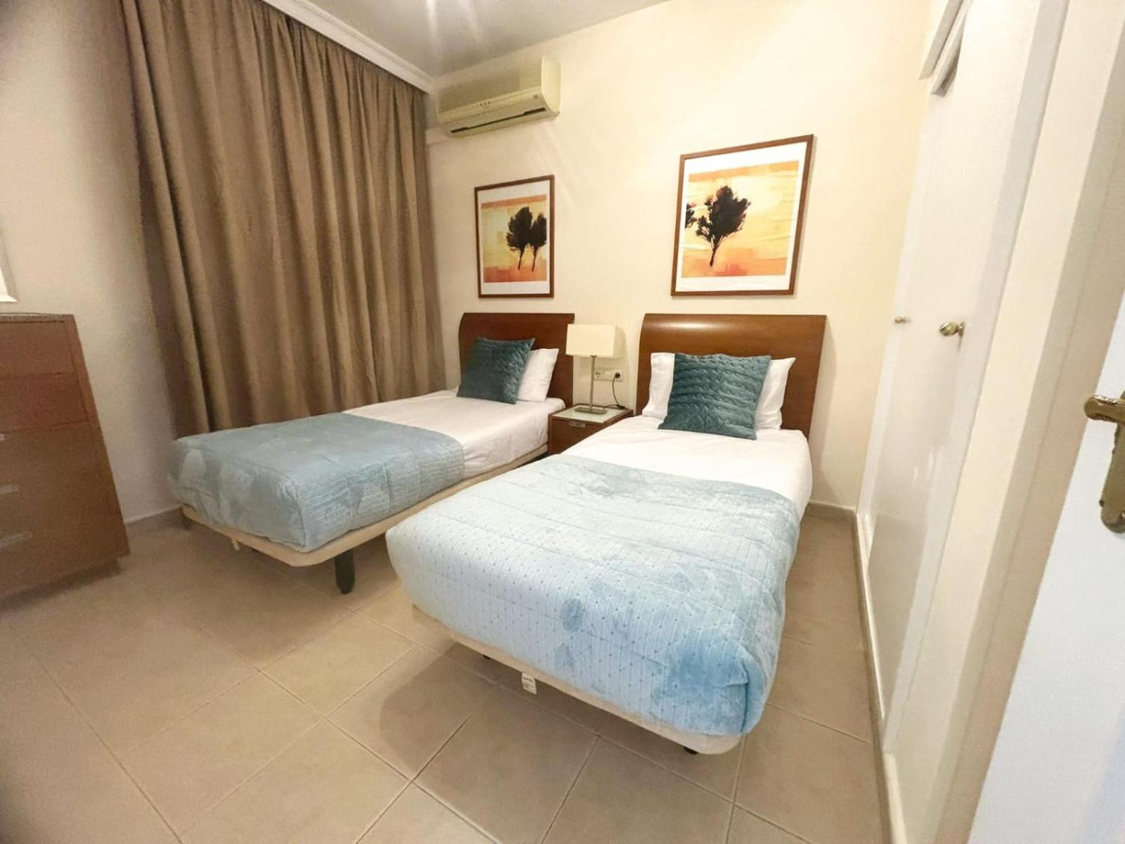 Apartamentos Magic Benalbeach By Benalnova Benalmadena Bagian luar foto