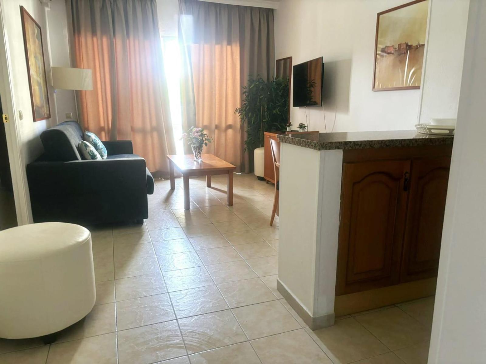 Apartamentos Magic Benalbeach By Benalnova Benalmadena Bagian luar foto