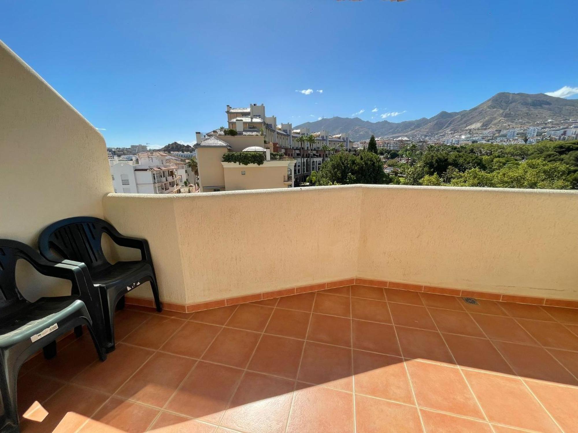 Apartamentos Magic Benalbeach By Benalnova Benalmadena Bagian luar foto