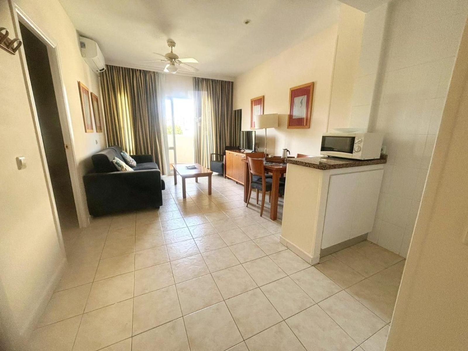 Apartamentos Magic Benalbeach By Benalnova Benalmadena Bagian luar foto